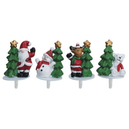 assortiment sapins de Noël en résine : père-noël, renne, ourson et bonhomme de neige avec sapin de noël - 200 pièces Assortiment aléatoire Sur pique en plastique Dimensions hors pique : H. 3,4 cm Matière : résine Couleur : rouge, blanc et vert Référence : 3069 Décors pâtissiers Thème : Fêtes de fin d'année - Mondo Déco entreprise française